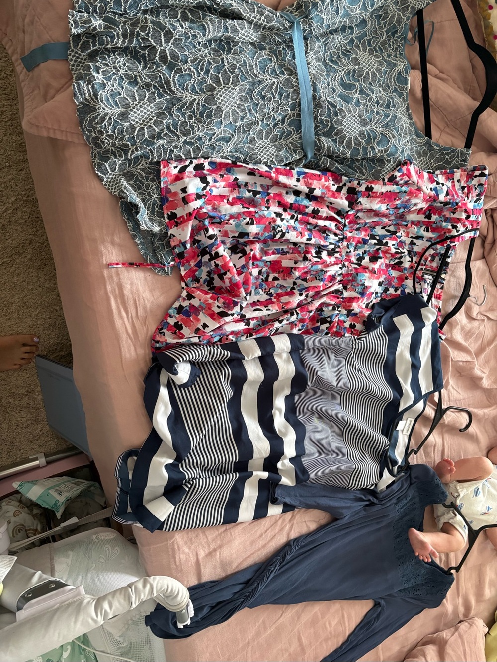 Women’s medium maternity tops lot bundle of shirts